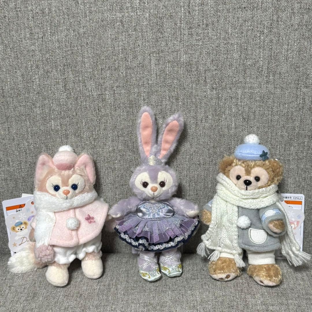 東京ディズニーシー　ダンシングスノーフレークス　ぬいぐるみバッジ　セット