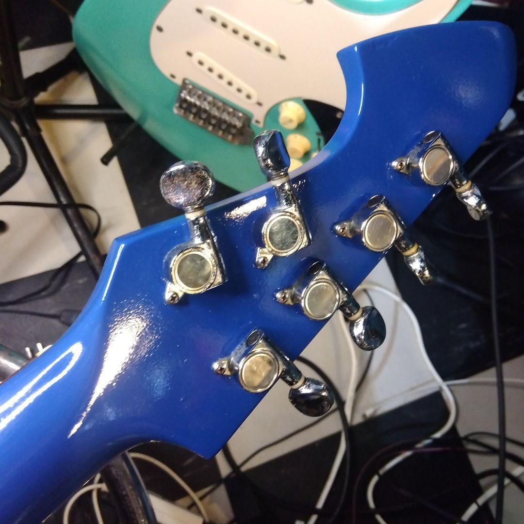 エレキギター 青 3ピックアップ 。 TEISCOビザールギター...