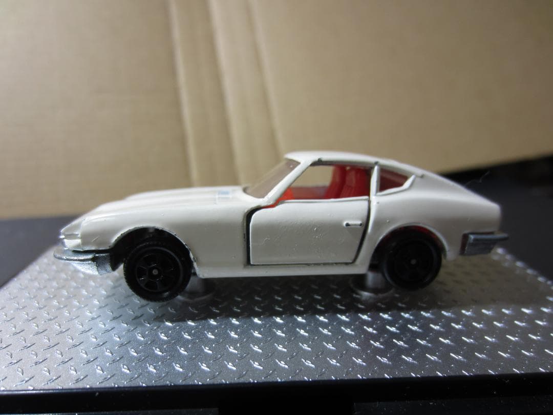 【1Gホイール】黒箱トミカ／グランプリサーキット／NISSAN Ｚ432