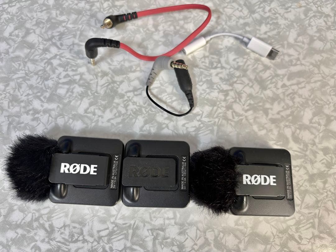Rode ワイヤレス GO II マイク充電器&iPhone接続用ケーブル付き