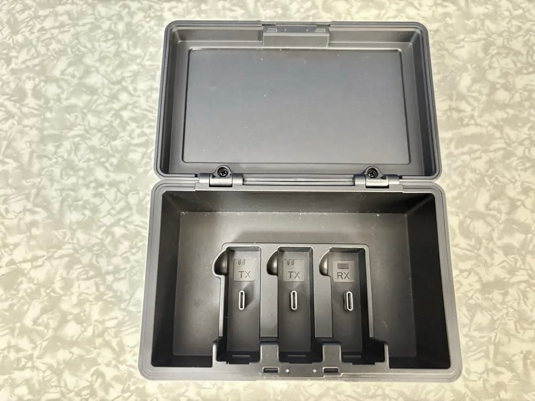 Rode ワイヤレス GO II マイク充電器&iPhone接続用ケーブル付き