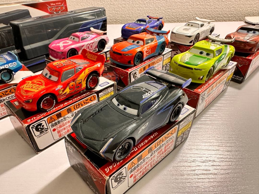 カーズトミカ　10体セット　箱付き　カーズ3