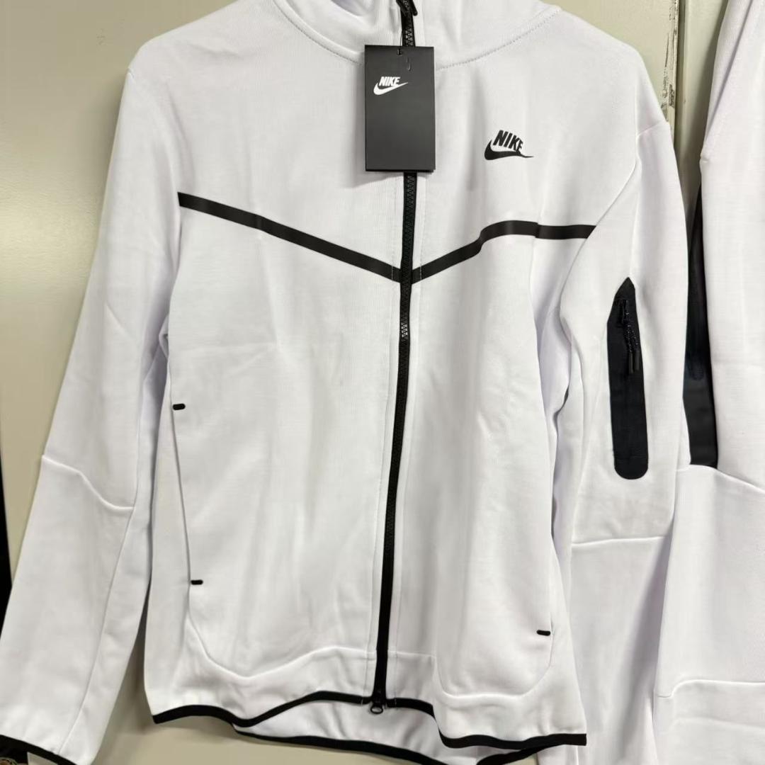 即日発送 Nike ホワイト ジャージ上下セット L
