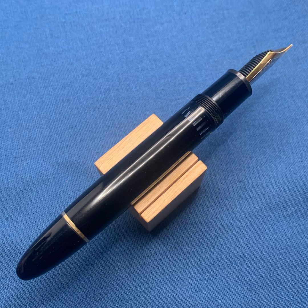 モンブラン　149 中白18K F ヘミングウェイ芯　マイスターシュテュック