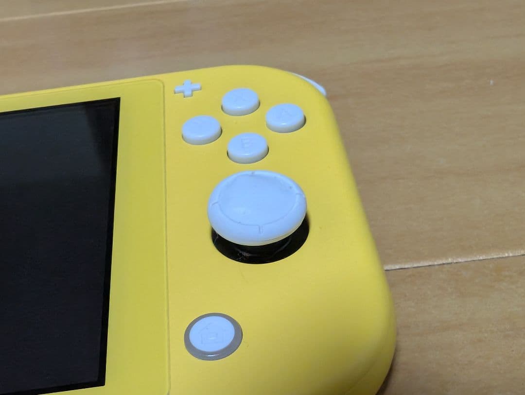 Nintendo Switch Lite イエロー 本体 + コントローラー