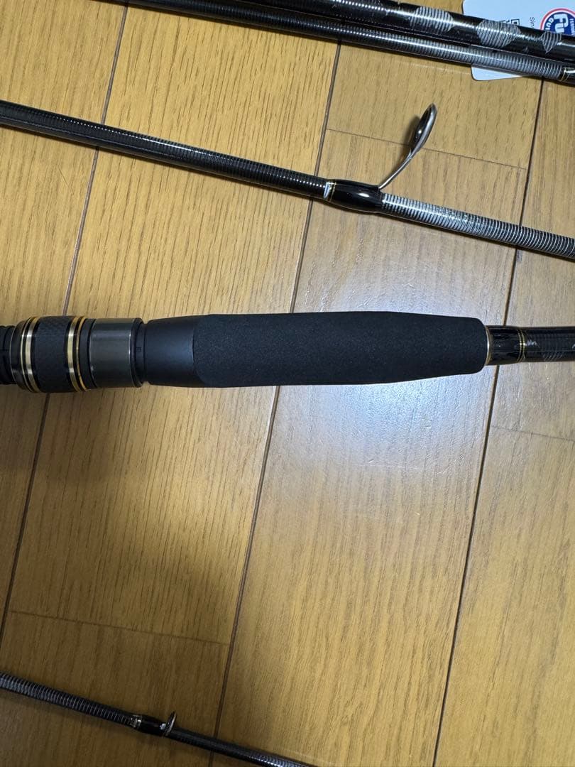 週末値下Abu Garcia XROSSFIELD XRFS-835MB-MB