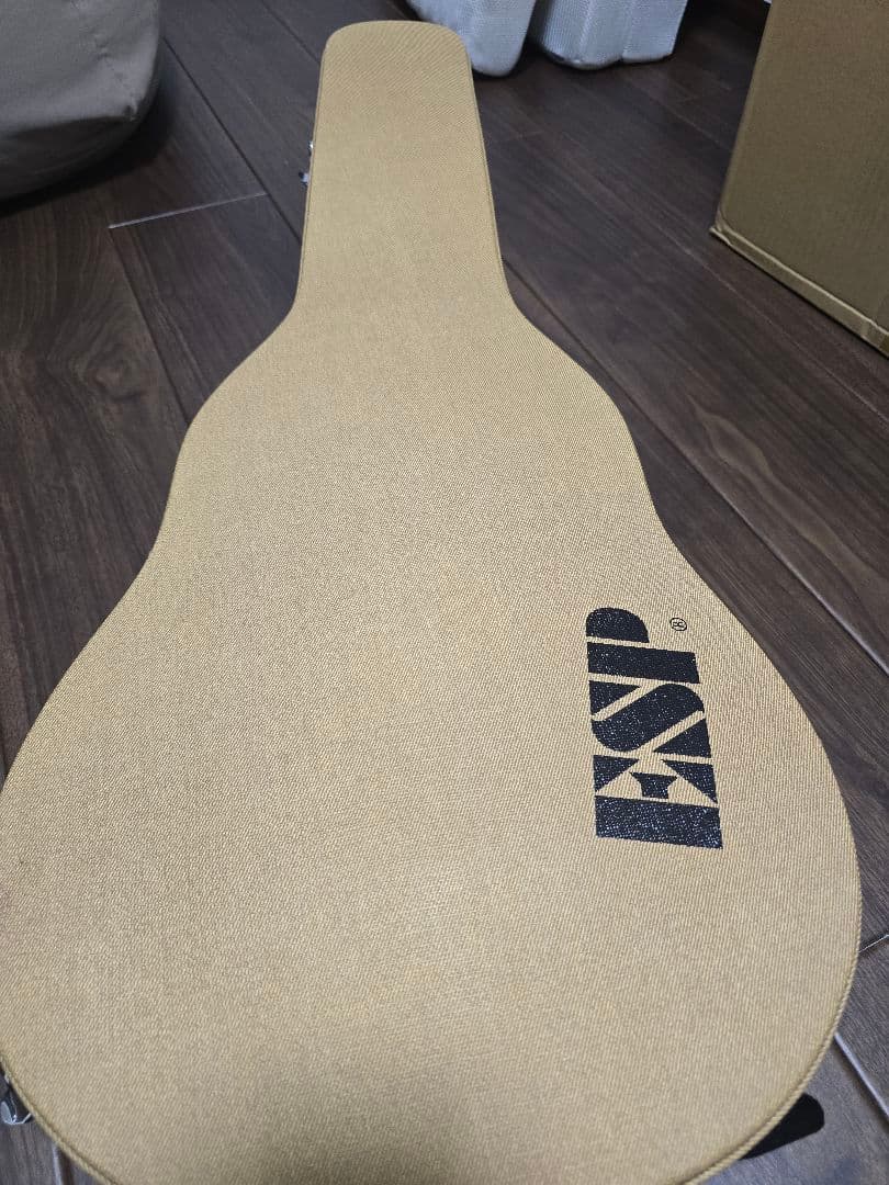 ESP 助六 イグアナ 横山健 シグネイチャーモデル