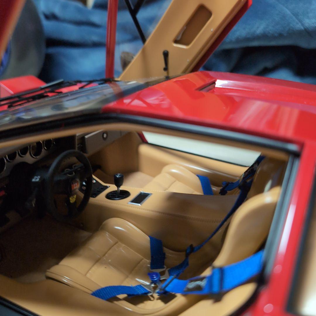 ディアゴスティーニの ランボルギーニLP500S 1/8ダイキャストモデル