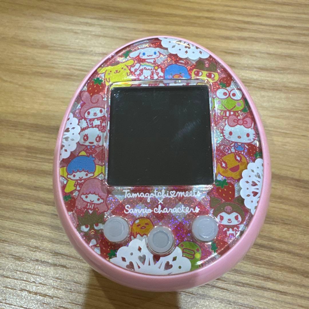 たまごっち　サンリオみーつ　ピンク