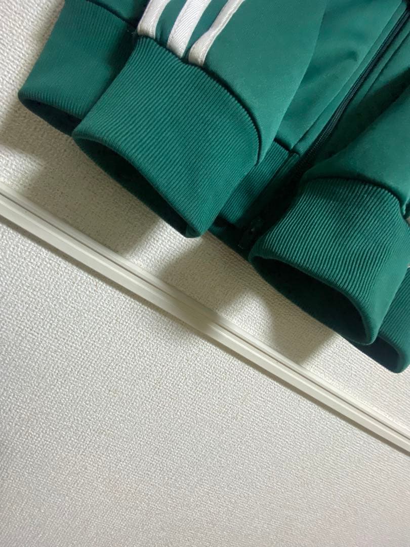 ✨あいみょん着用カラー✨adidas SST トラックジャケット グリーン