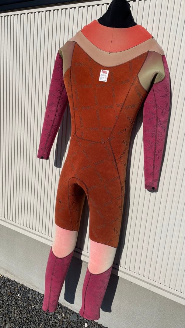 west セミドライウェットスーツ
