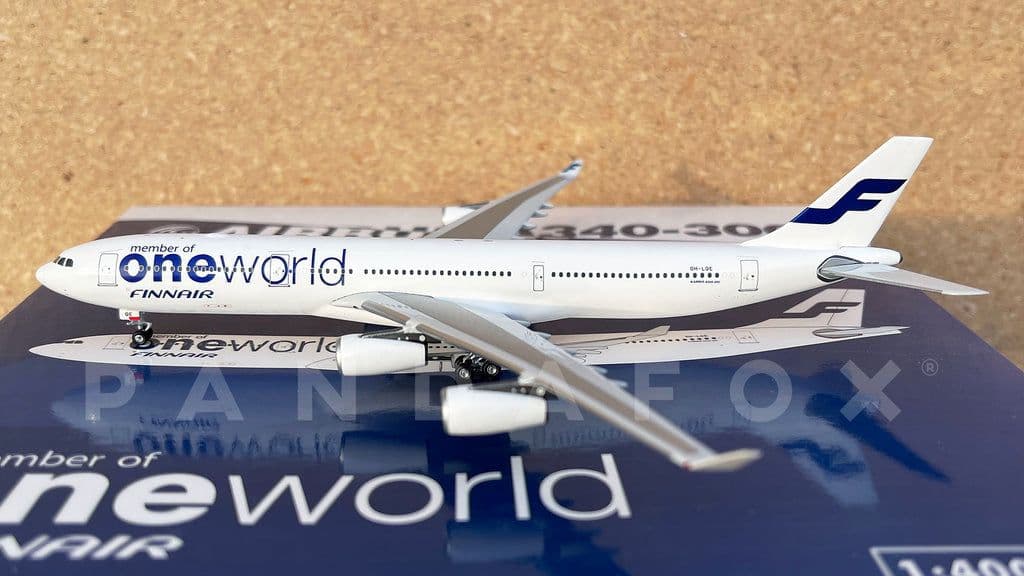 【美品】FINNAIR A340-300 ワンワールド Phoenix