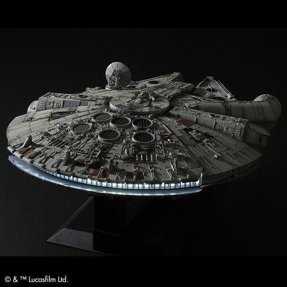 ■新品・未開封■1/72 PG ミレニアム・ファルコン プラモデル