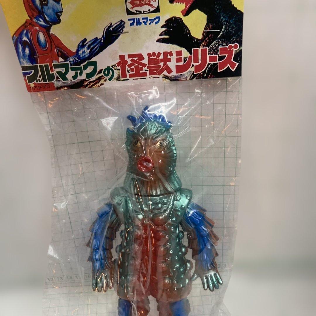2000年にブルマークソフビ復刻版のまぼろしのソフビ怪獣3大珍品ミステラー星人