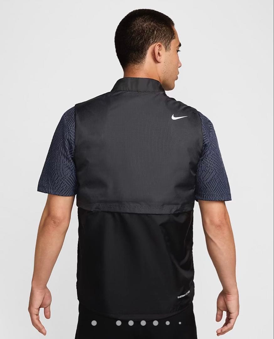 Nike ブラック レペルゴルフベスト