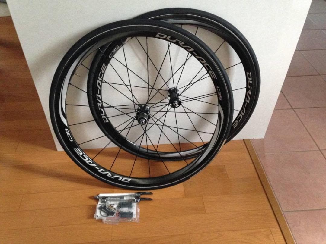 シマノカーボンホイール WH-9000C35TU前後タイヤ付11速