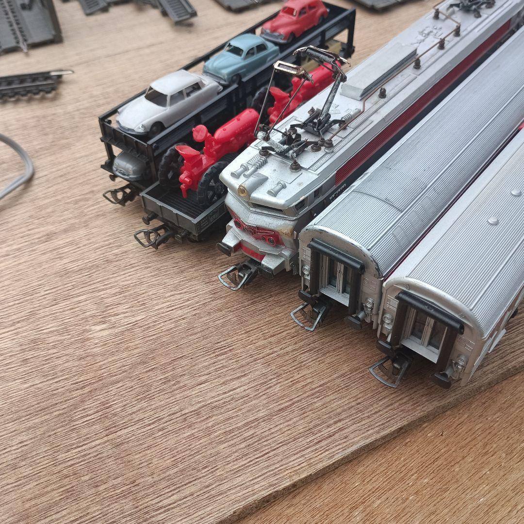 4421)海外HOゲージ　車両　レール　その他セット　難あり
