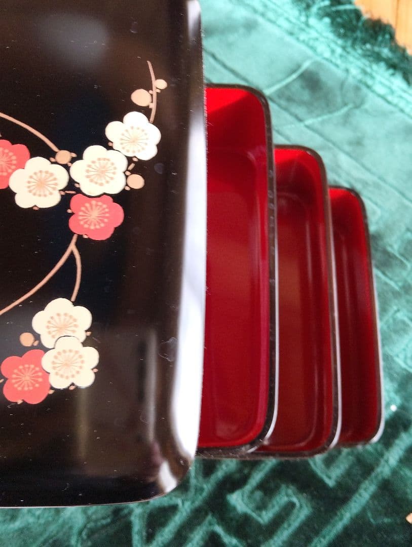 本漆 重箱 梅の花