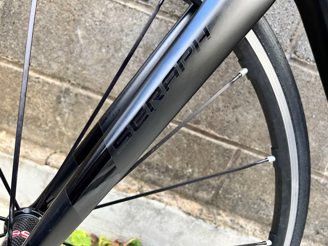 すごいごいすー　美品軽量カーボンフレーム+レーシングゼロ