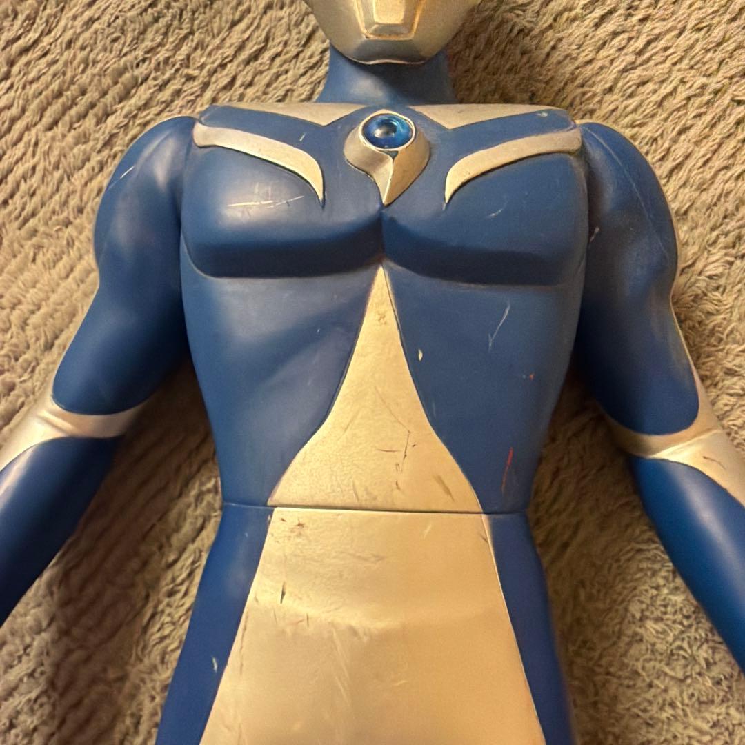 ウルトラマンコスモス　フィギュア