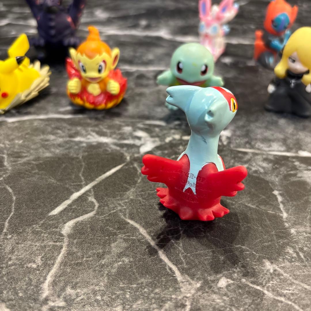 ポケモンキッズ　指人形 まとめ売り　シロナ　ゼニガメ　ラティアス　ニンフィア