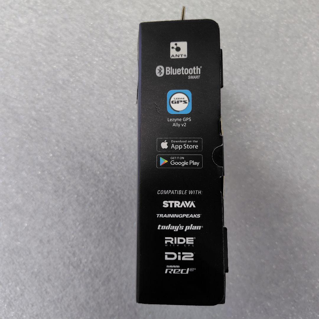LEZYNE MEGA XL GPS　ホワイト