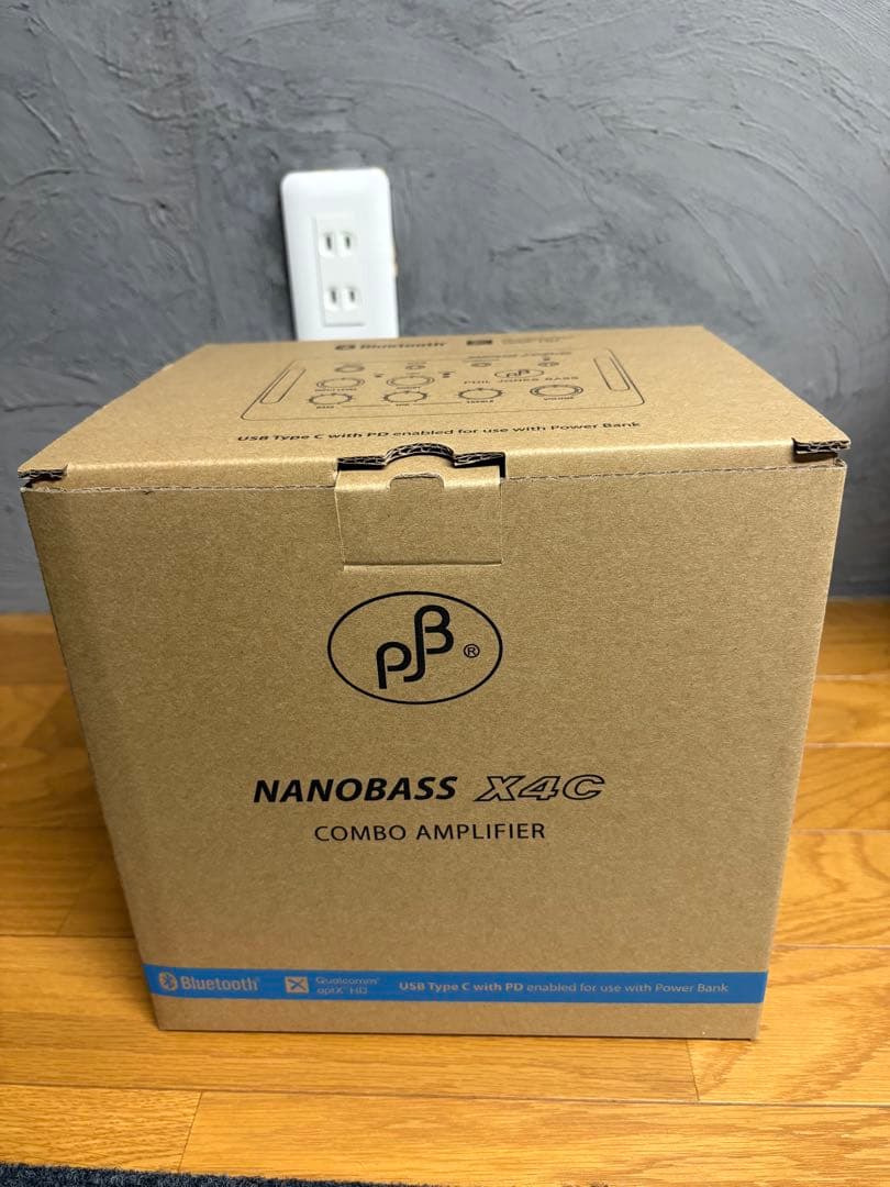 【美品】Phil Jones Bass/NANOBASS X4C black