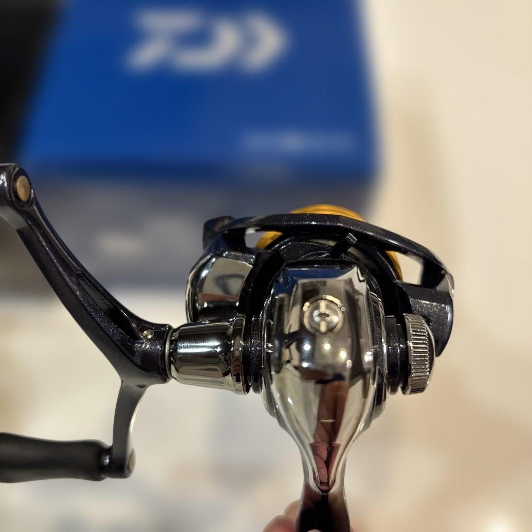 ダイワ 20レブロス LT3000S-CH-DH 21ネクサーブ C3000HG