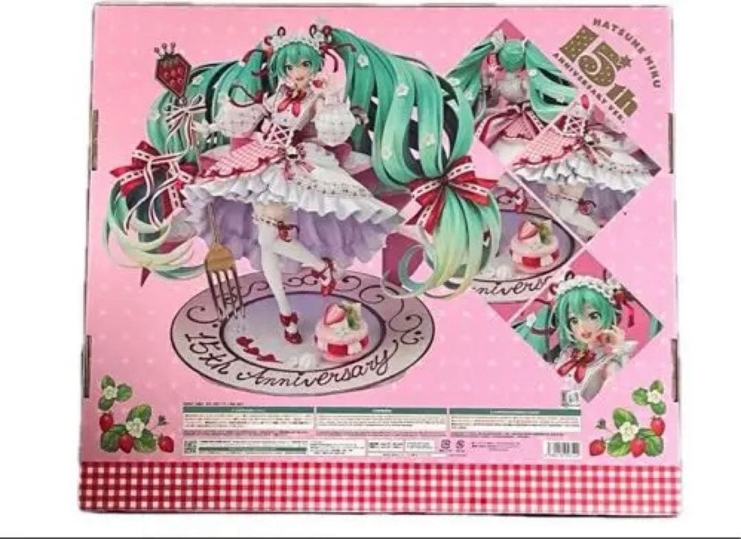 初音ミク　15th ANNIVERSARY VER. 　1/7スケールフィギュア