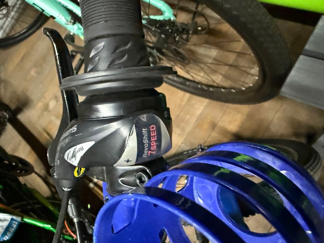 希少キャノンデール　屋内保管20インチ自転車 7速ギア