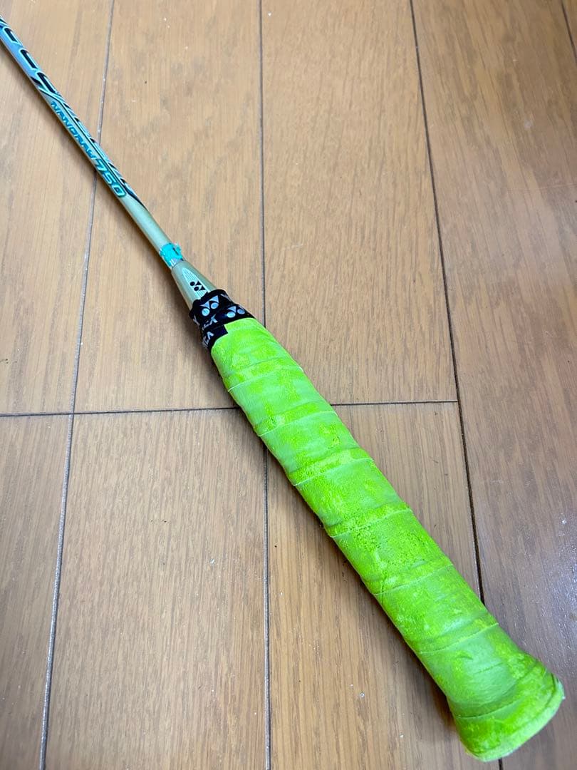 YONEX NANORAY 750 バドミントンラケット　新年値下げします