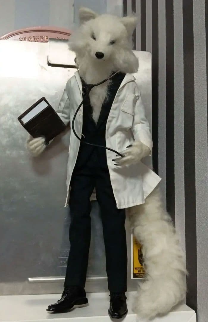 狼 ぬいぐるみ ドール 白衣 ホッキョクオオカミ 人形 医者 獣人