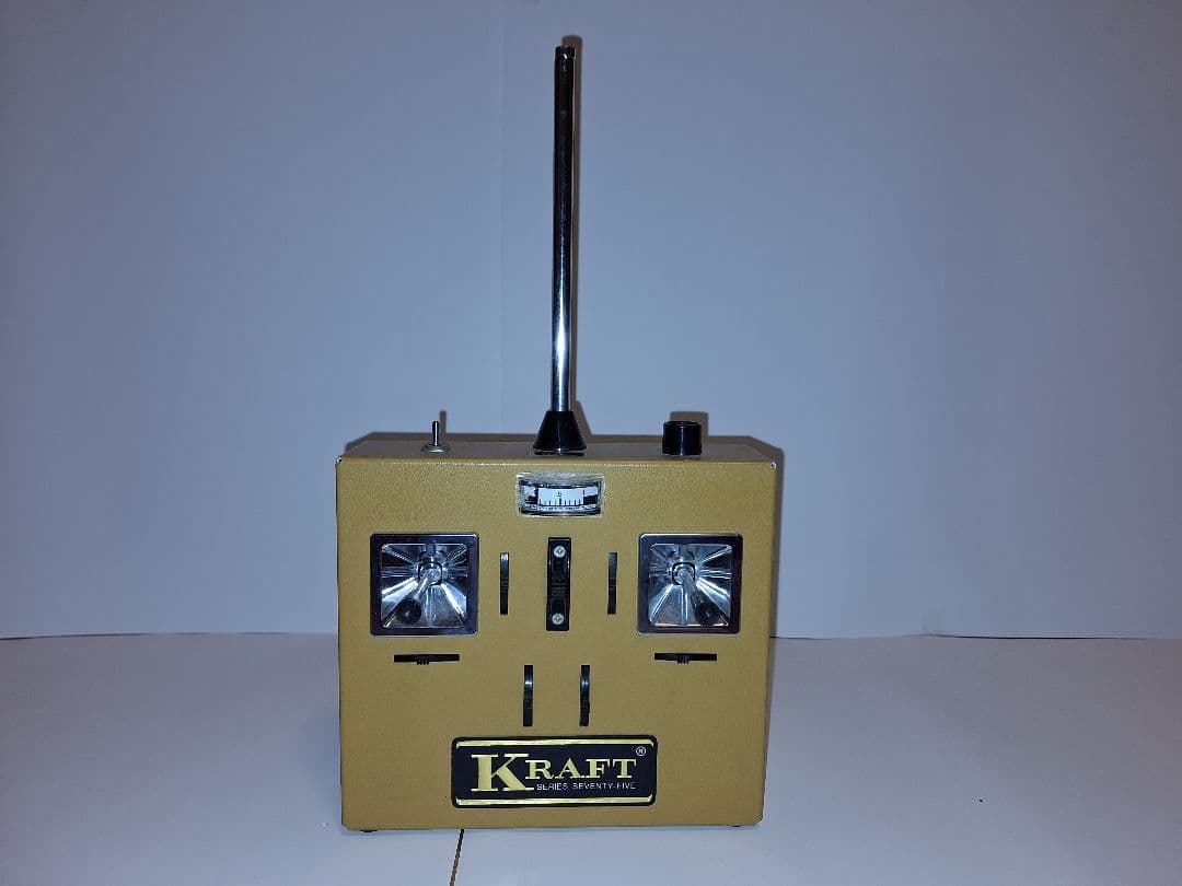 KRAFT 製ラジコンプロポ　ビンテージ歴史遺産