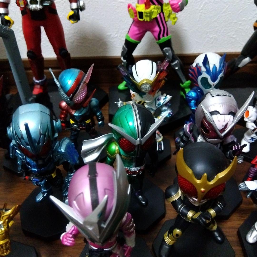 仮面ライダー　1番くじ　装動　フィギュア