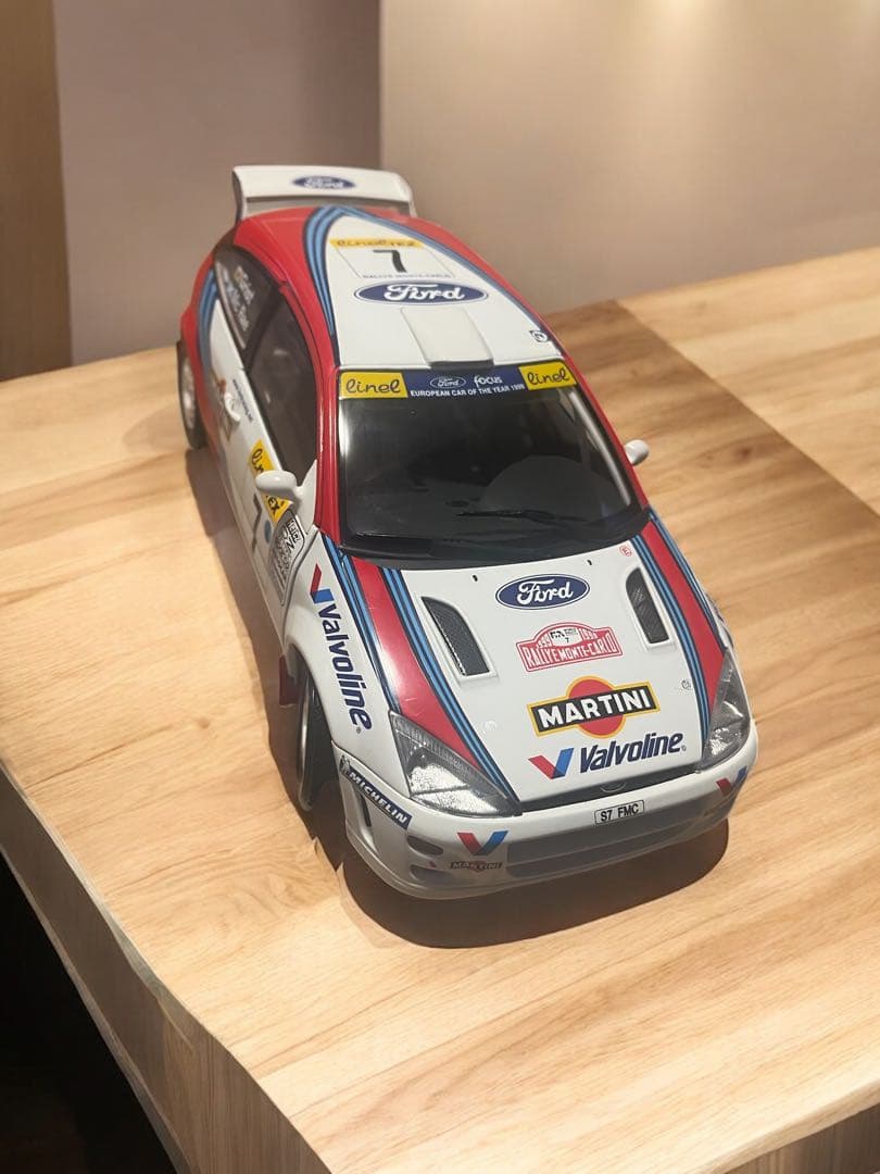 オートアート　1/18 フォードフォーカス WRC 1999