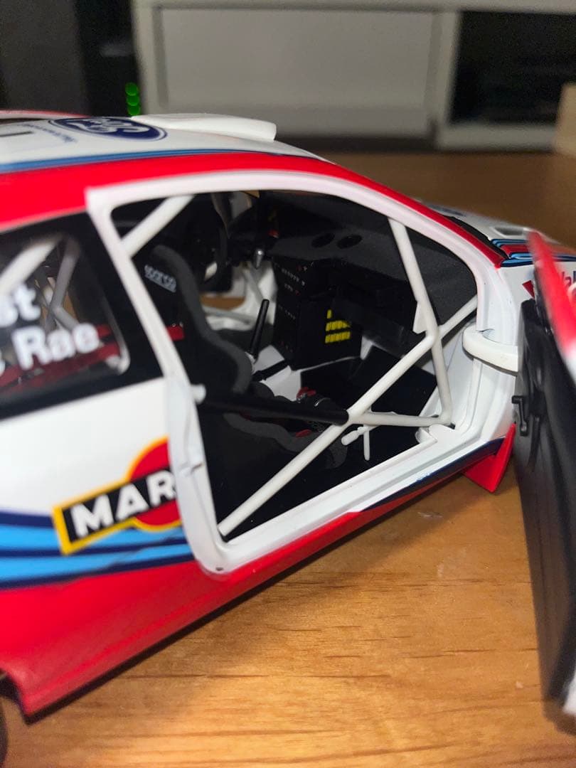 オートアート　1/18 フォードフォーカス WRC 1999