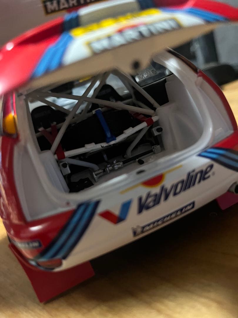 オートアート　1/18 フォードフォーカス WRC 1999