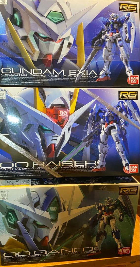 3点セットRG GUNDAM エクシア、00 ライザー00 クアンタ