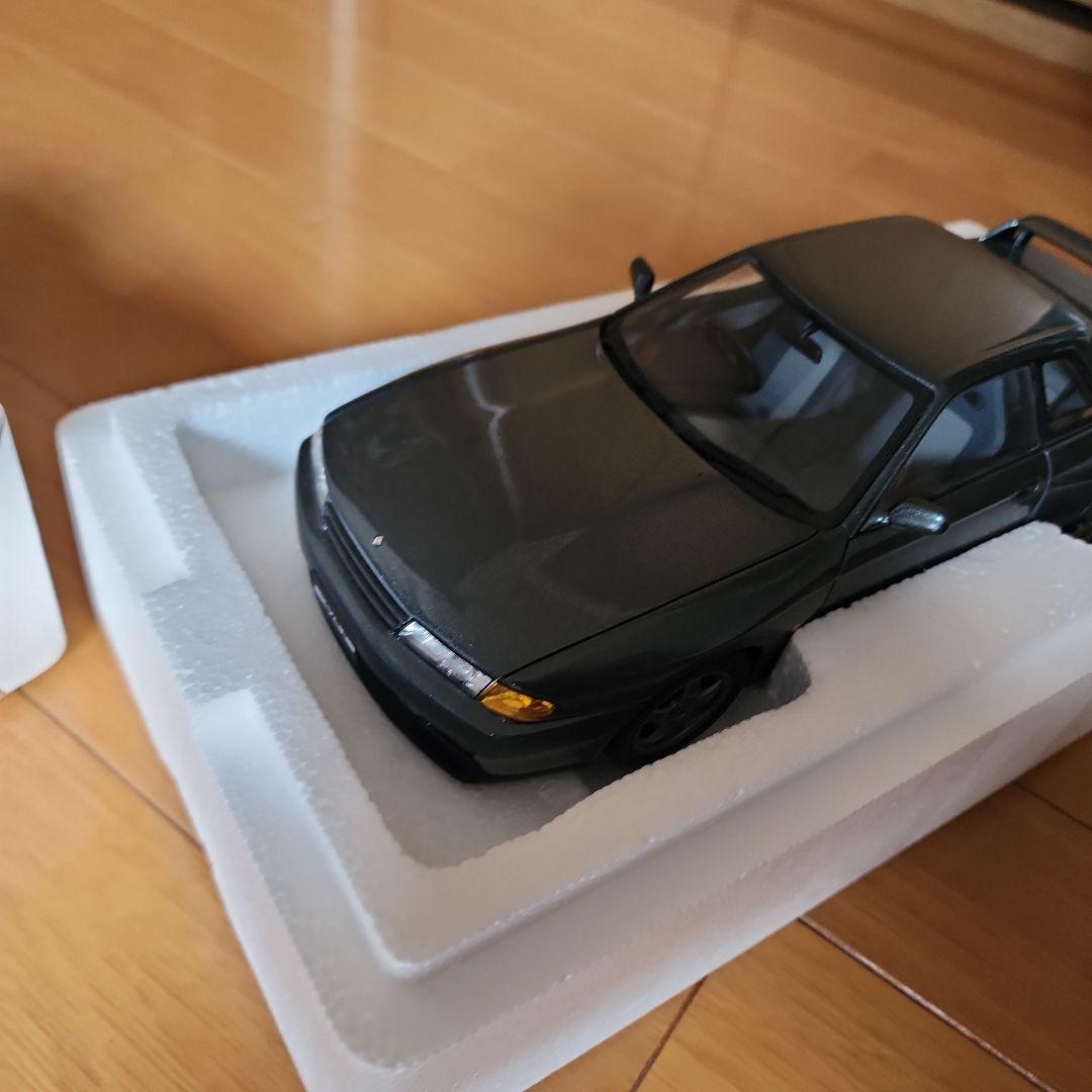 オートアート SKYLINE GT-R (R32) 1/18 開封品