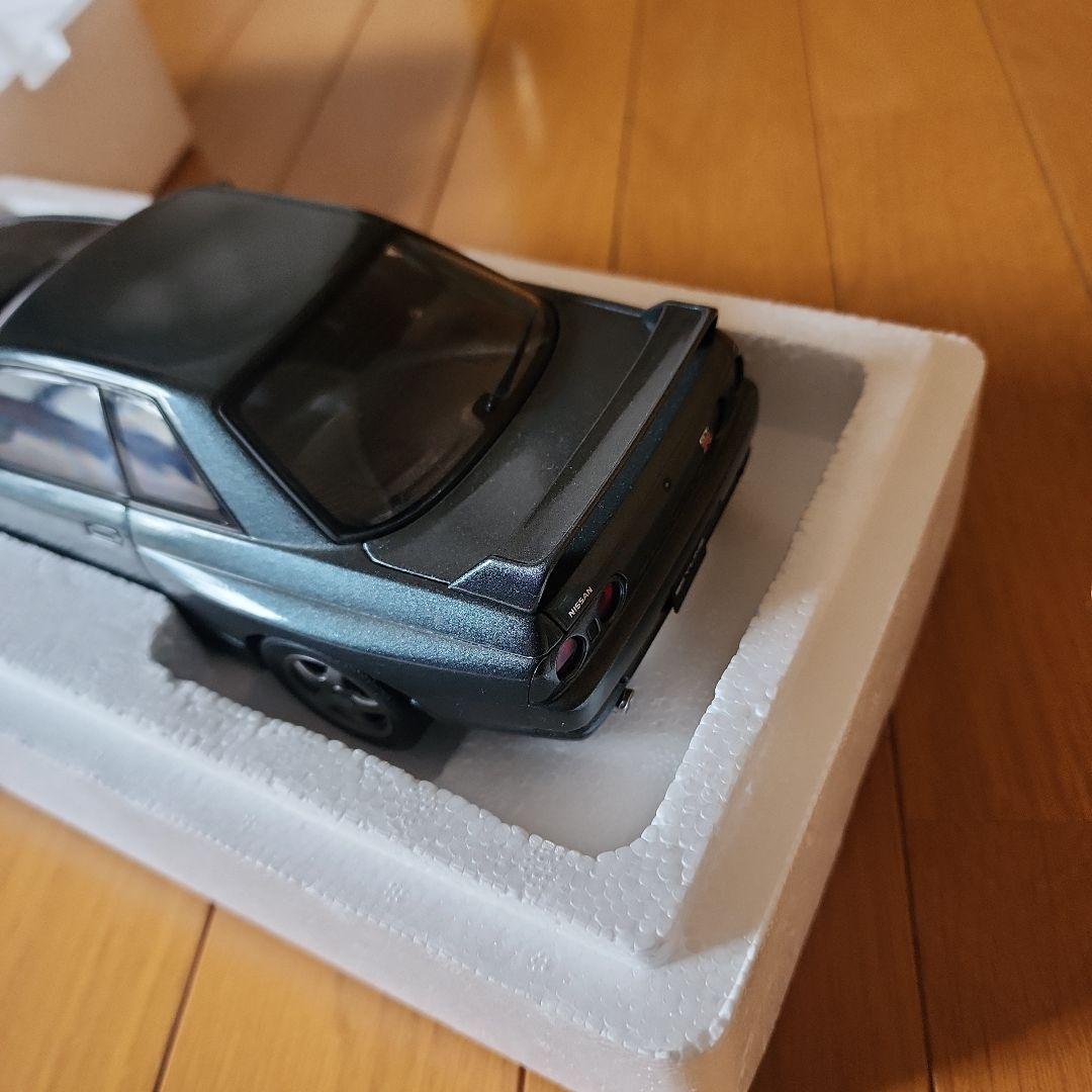 オートアート SKYLINE GT-R (R32) 1/18 開封品