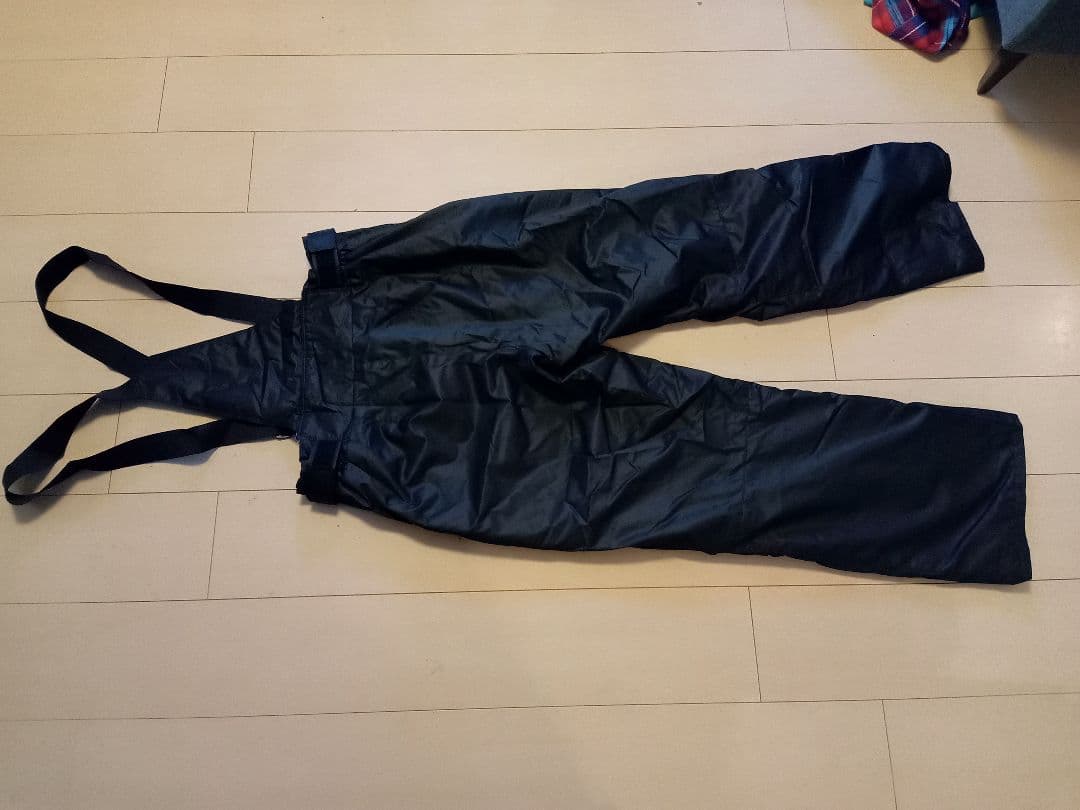 ほぼ新品【上下セット】ONYONE　RUSH air スキー スノボー ウェア