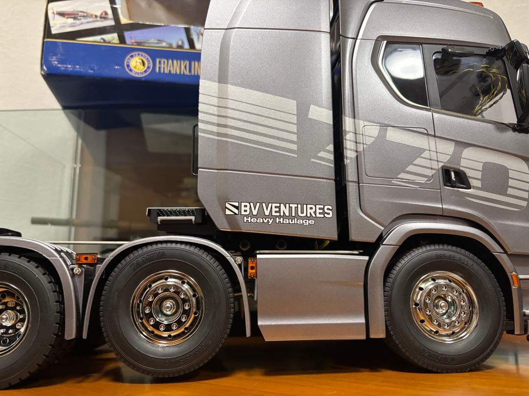 タミヤ1/14 スカニア　770S 8×4/4 フルオペレーション