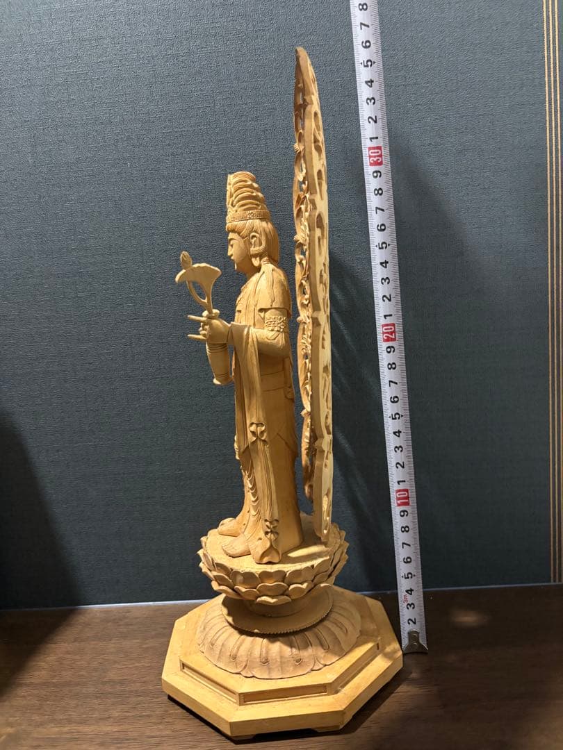 聖観音菩薩像　仏像　柘植