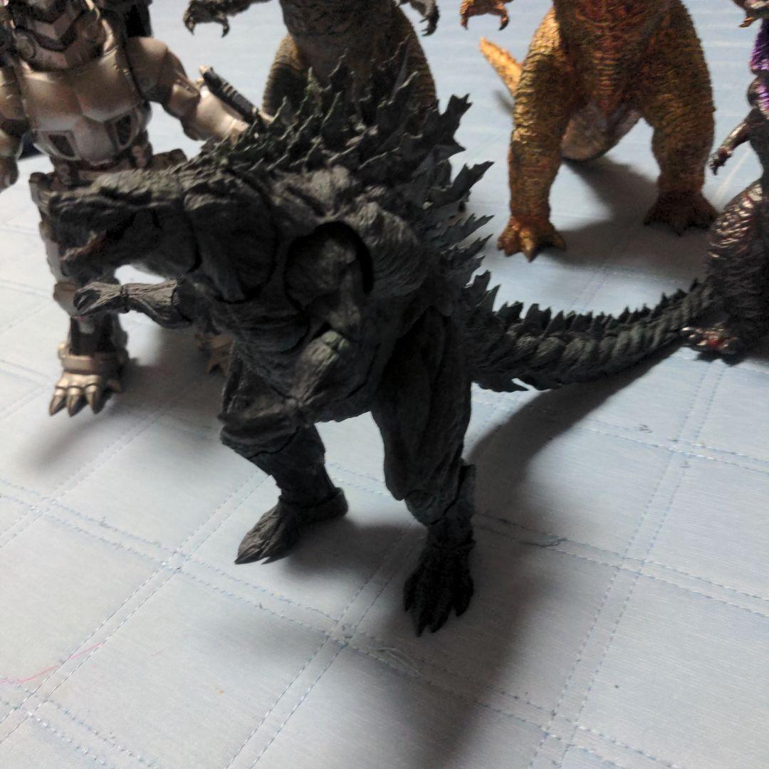 ゴジラ　フィギュア　６体セット