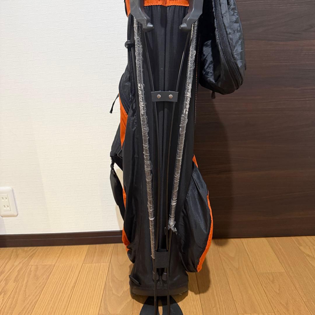 TaylorMade キャディバッグ スタンド付き オレンジ/ブラック