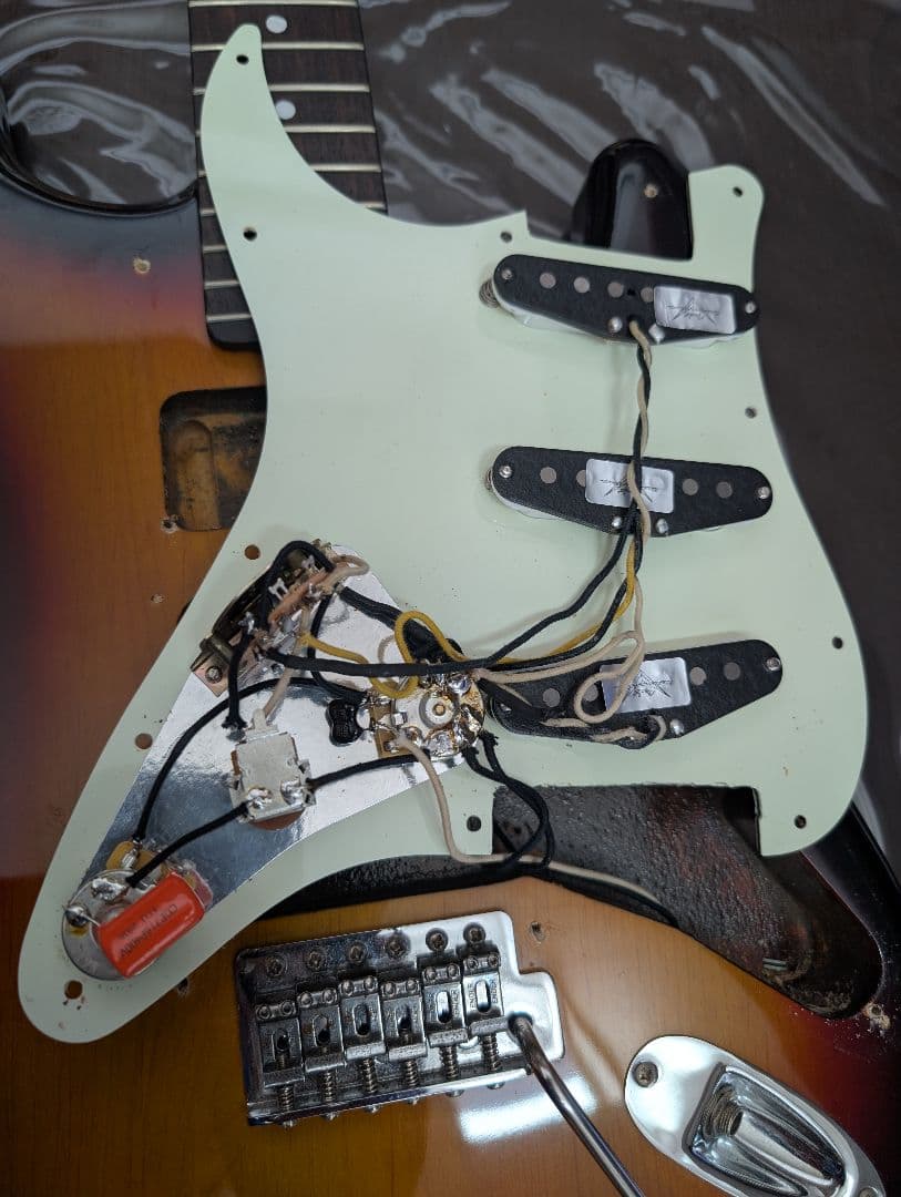 コンポーネント　ストラトキャスター タイプ　　 マグナムロック　FAT60's