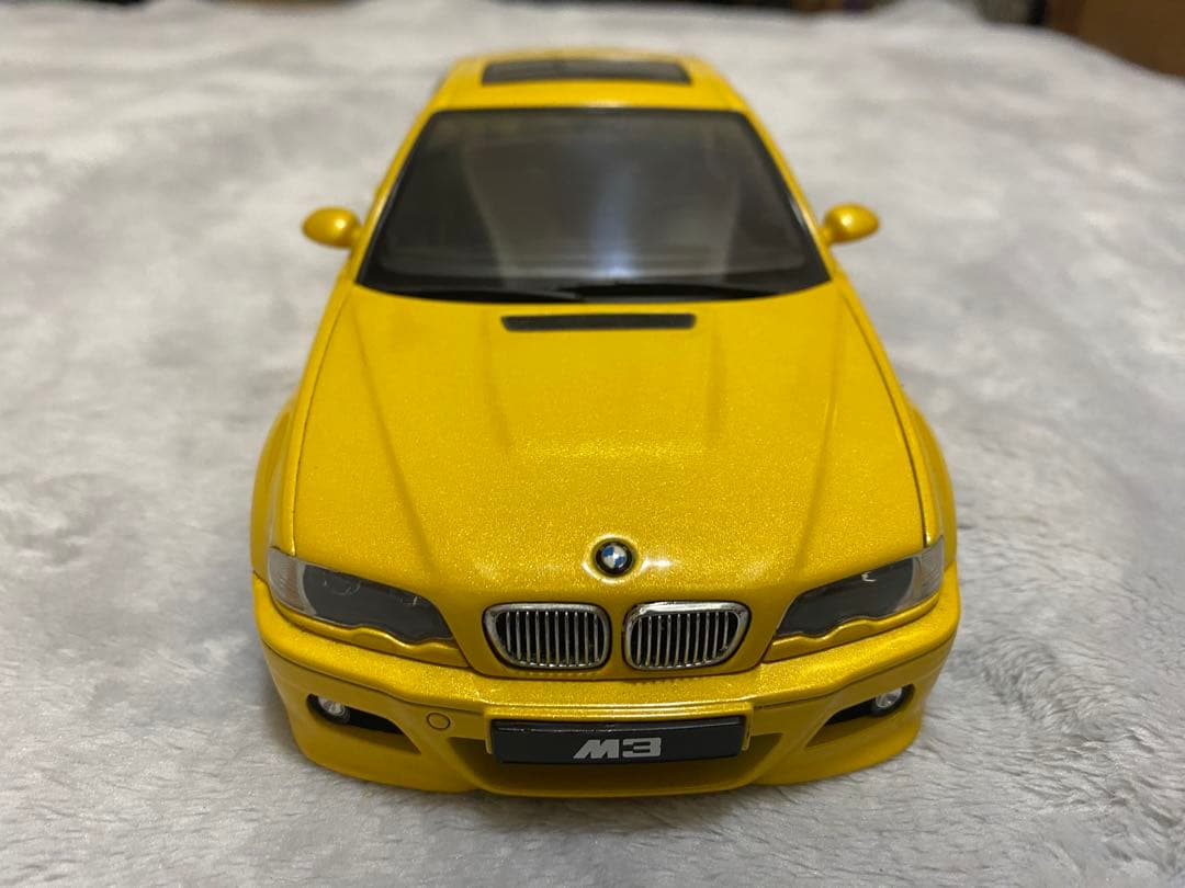 ミニカー AUTOart  E46 M3 1/18