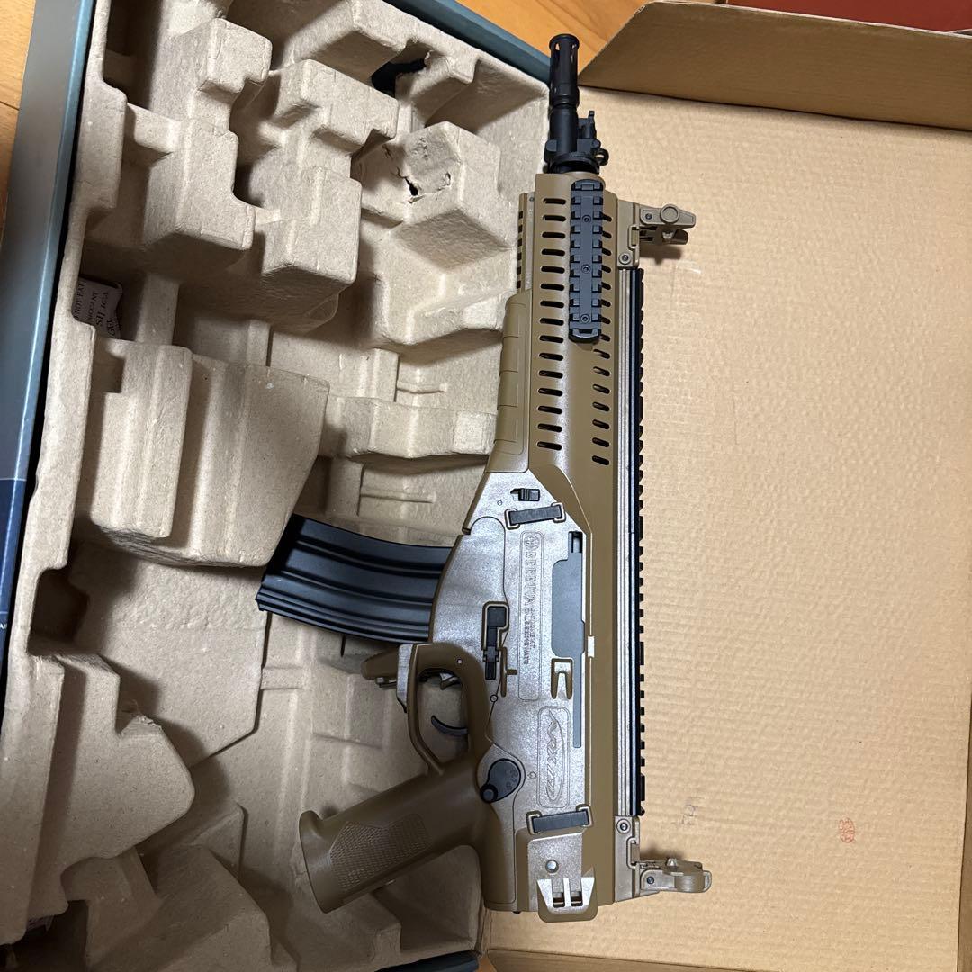 べレッタエアガン タンカラー 電動ガン