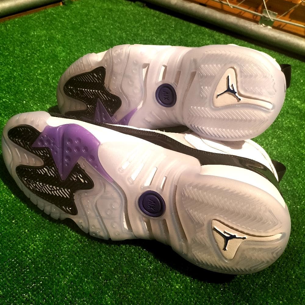 NIKE JUMPMAN TWO TREY ナイキ ジャンプマン