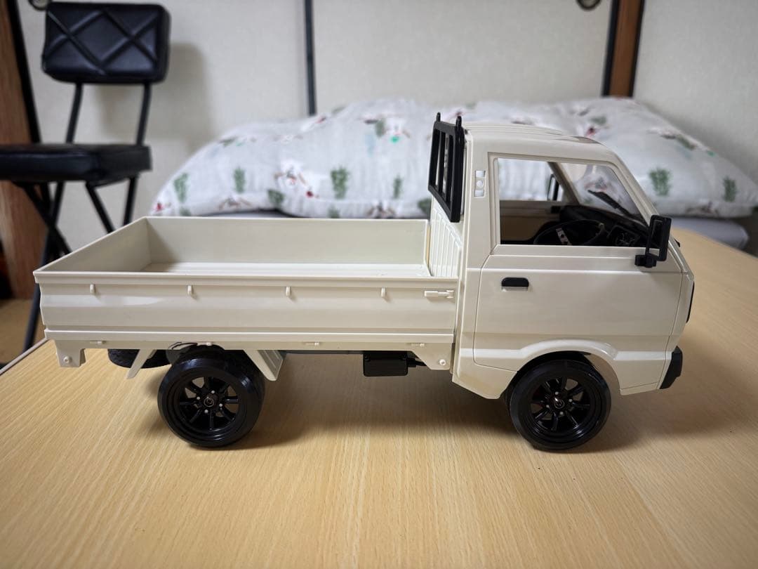 軽トラ　ラジコン　WPL Ｄ12 部品取りやベースなどに　ジャイロ付き